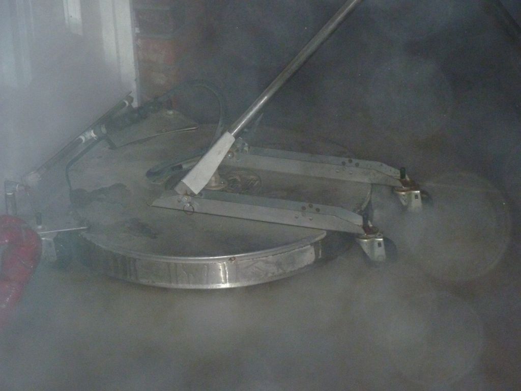 Steam Pressure Washing in Action