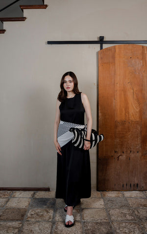 Shop the Look - SH Gemma Dress Black