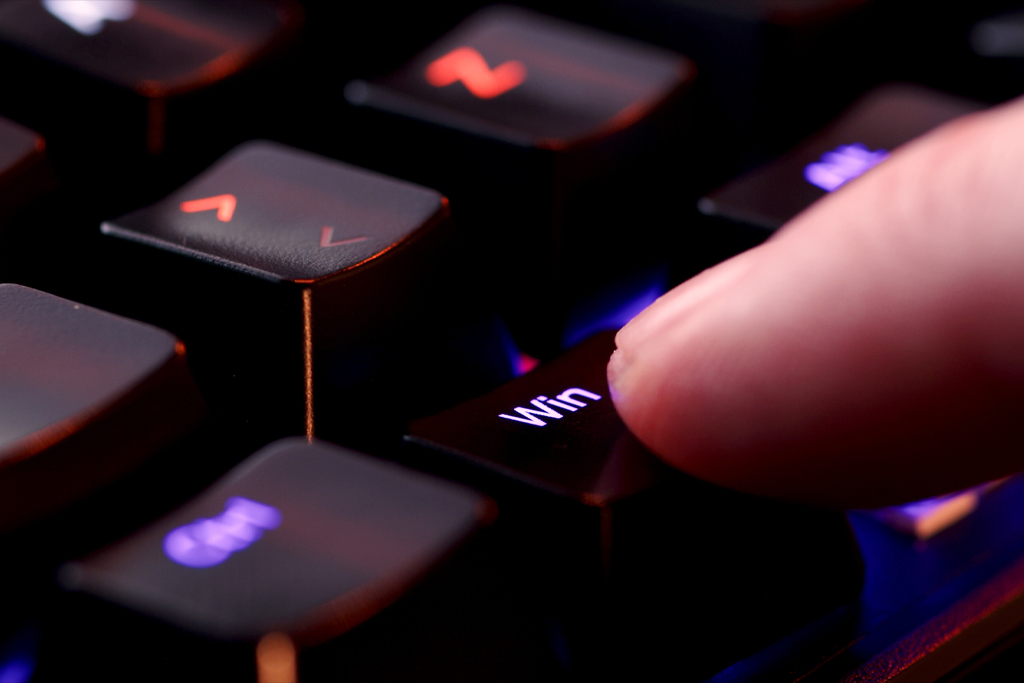 Windows 10 Desteği Sona Eriyor: Neden Şimdi Profesyonel İş İstasyonlarını Yükseltme Zamanı