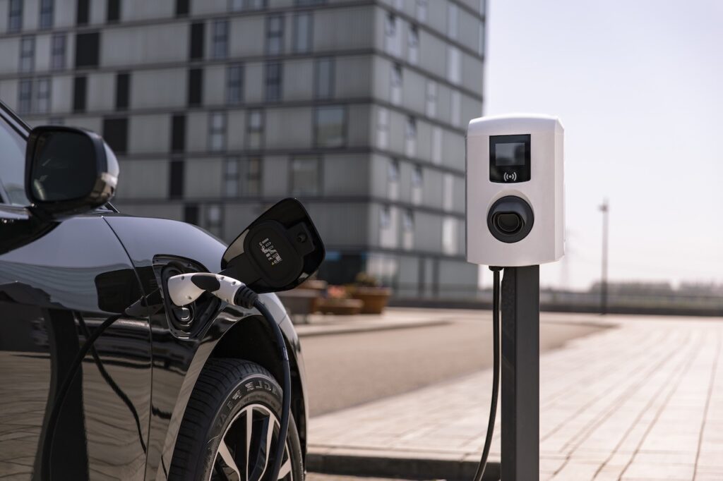 Borne de recharge extérieure